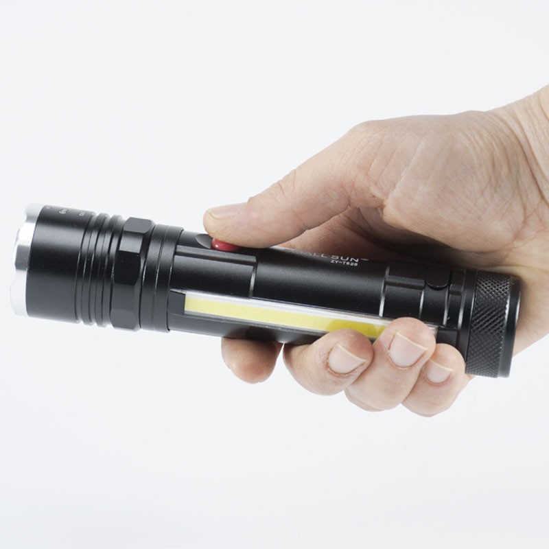 چراغ قوه سه کاره زوم دار